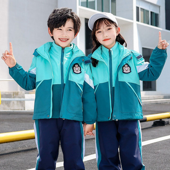 学校校服4