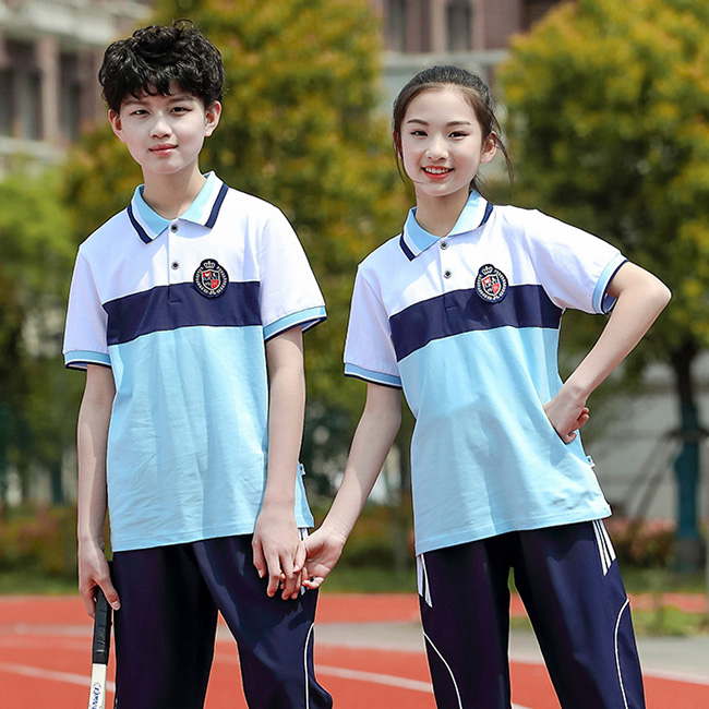 中小学校服f